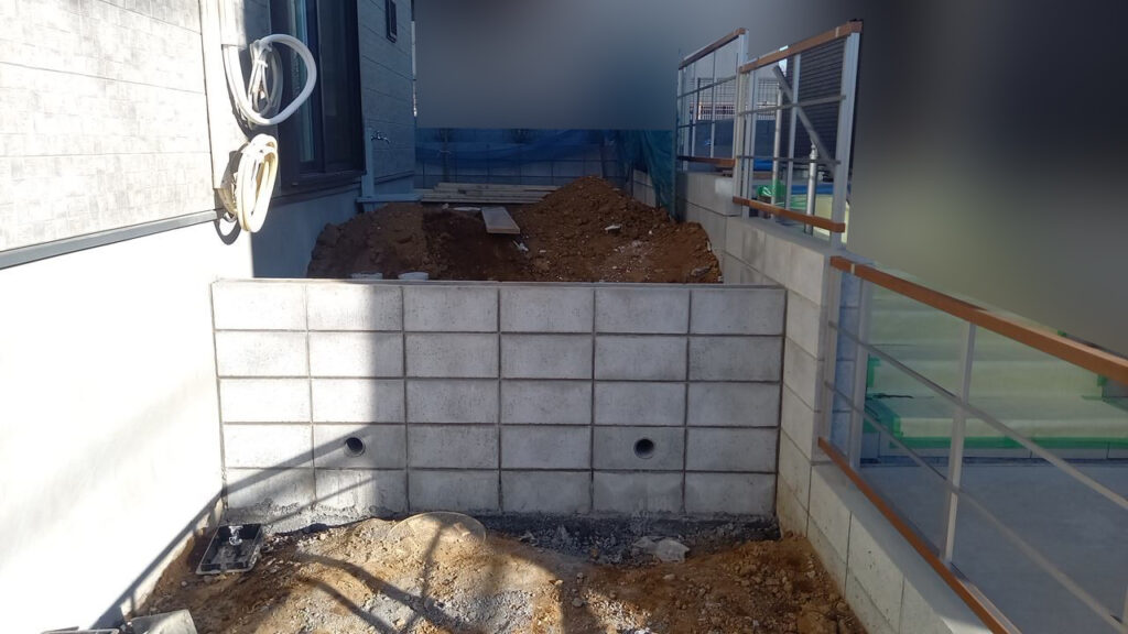 外構工事 型枠ブロック 完成