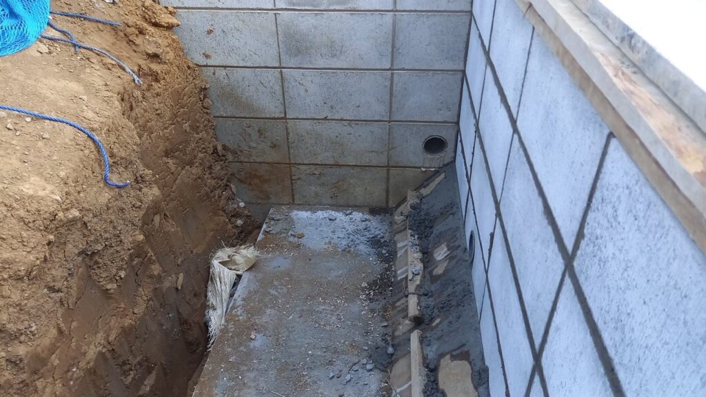 外構工事 型枠ブロック ハンチ部