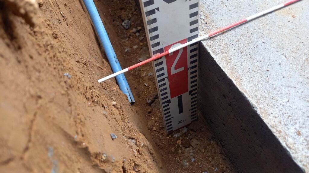 外構工事 型枠ブロック 出来形検測